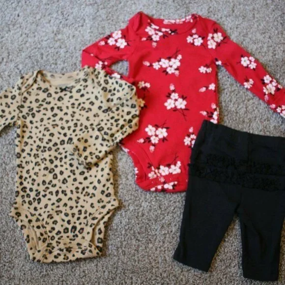 Carter's Baby Girl Leopard Floral 3pc Outfit Set Size NB Newborn Clothes NWT - Picture 2 of 4